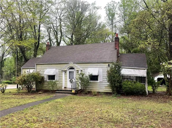 1218 Maiden Ln, Reidsville, NC 27320