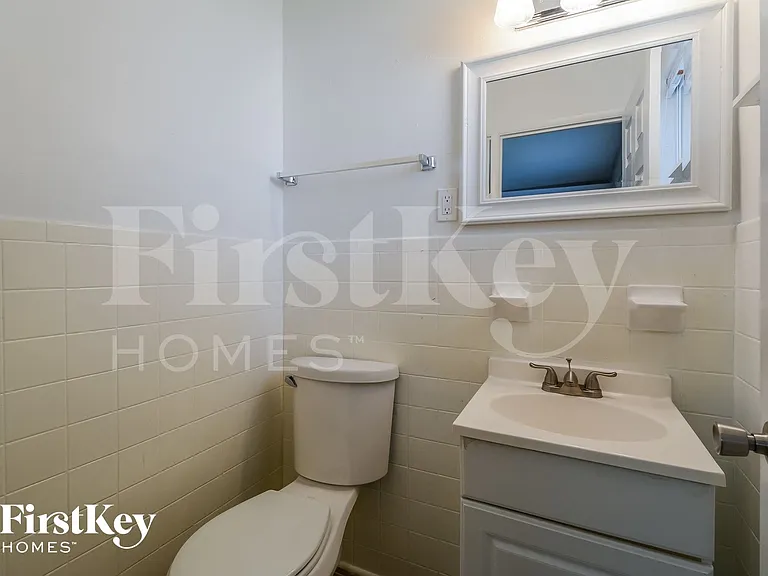 385 Humes Ln — Photo 12