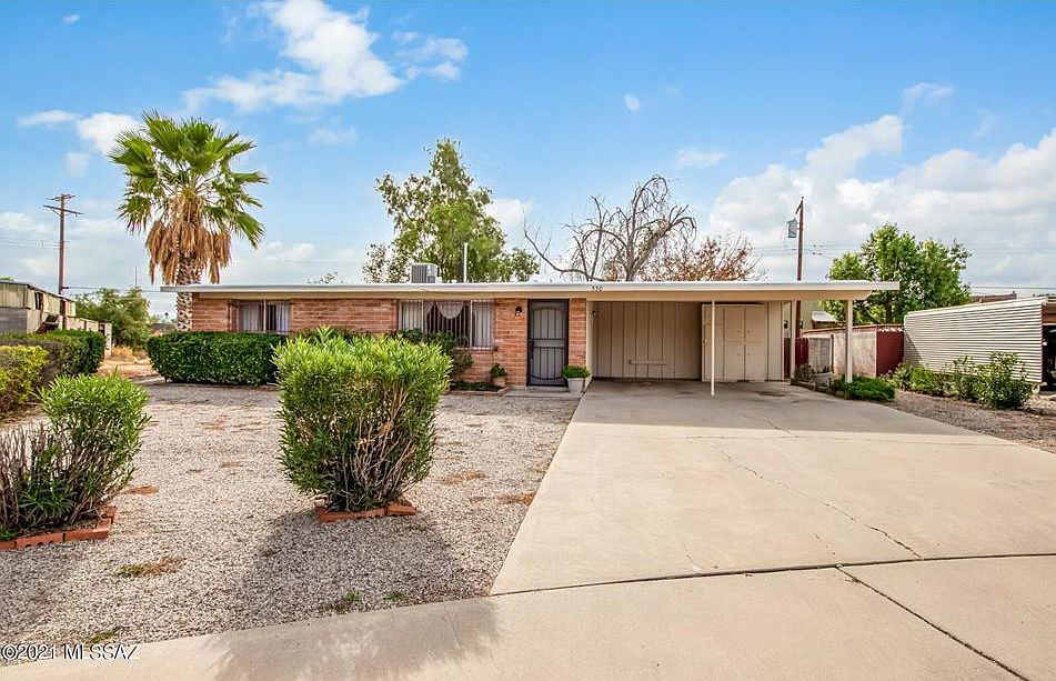 Beautiful ranch style home.
