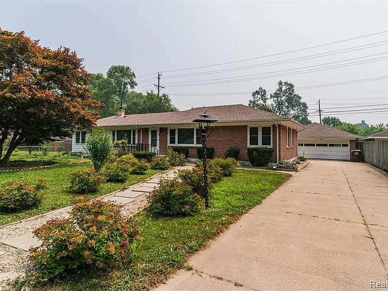 4918 Ainsley Ave — Photo 39