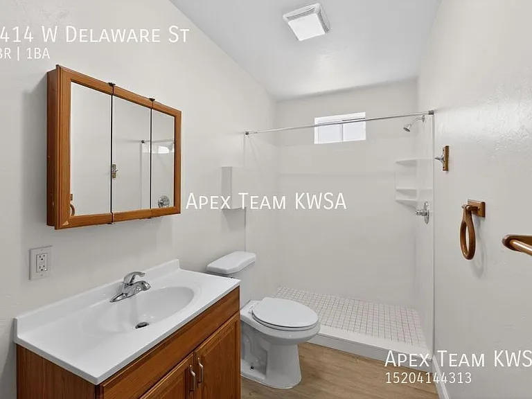 1414 W Delaware St — Photo 19