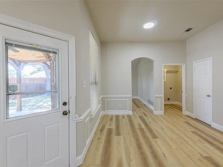 3304 Felicia Ct — Photo 25