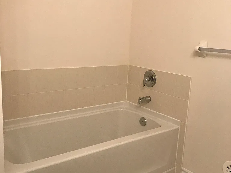 94 Aspen Hills Rd #90 — Photo 6