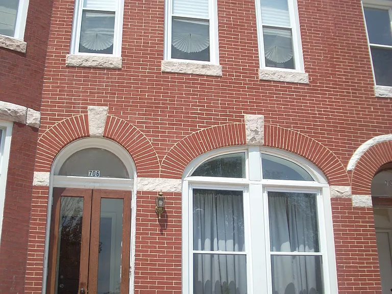 708 Lennox St #2 — Photo 1