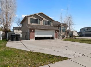 2538 W 1500 N, Clinton, UT 84015