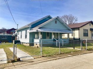 411 33rd St W, Charleston, WV 25387