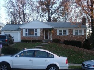 1845 Abbotsford Dr, Vienna, VA 22182