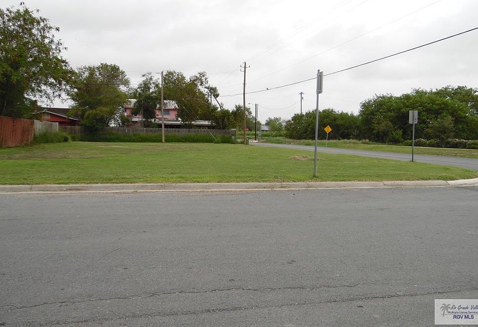 1st image of 0 Whitewing Dr #32