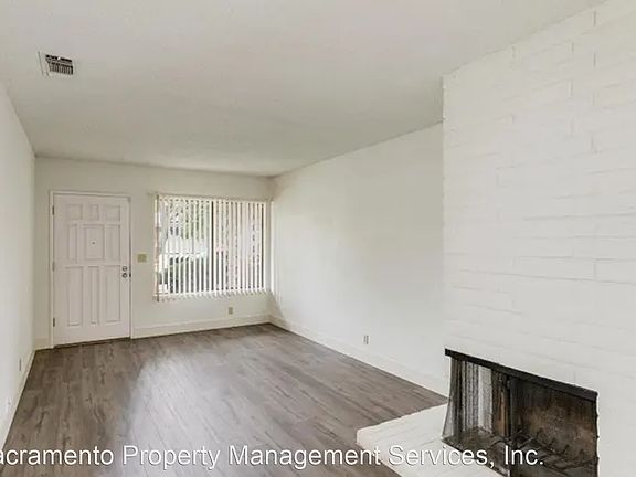 5th image of 1819 Avondale Ave