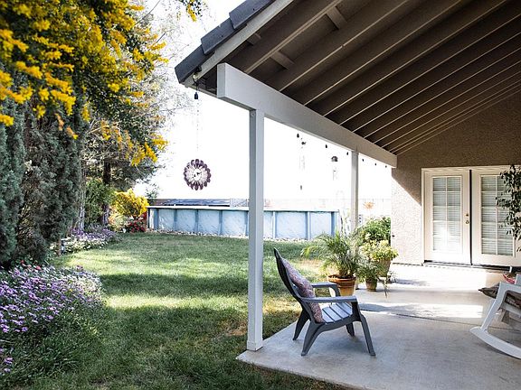 3rd image of 1812 Hot Springs Ln