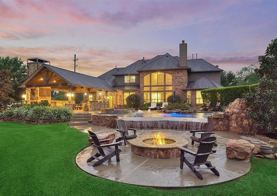 1st image of 12202 Leafy Oak Way