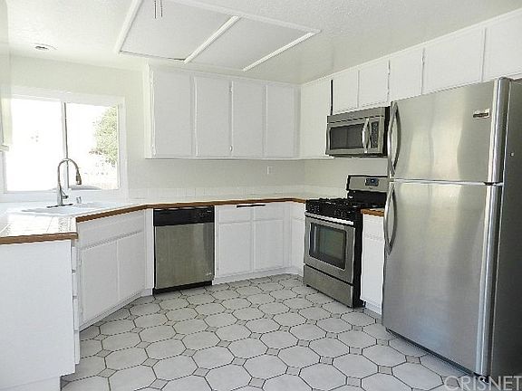 4th image of 10242 Lake Summit Dr