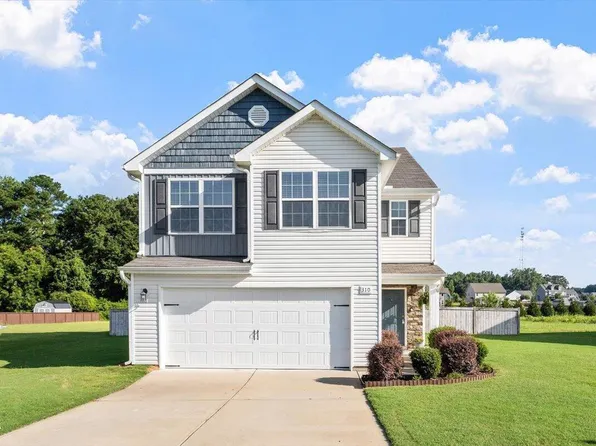 310 Mineral Spring Ln, Fuquay Varina, NC 27526