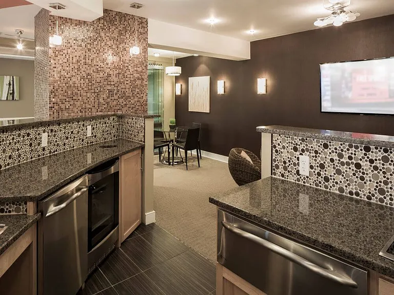 clubroom-kitchen2