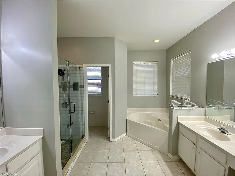 74 Burnt Pine Dr — Photo 15