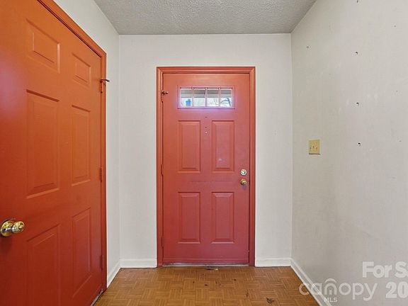 2nd image of 7307 Morris Pond Dr