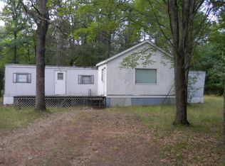 2401 Boudrie Ln, Fairview, MI 48621