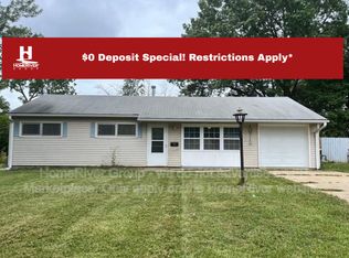 10712 Cambridge Ave, Kansas City, MO 64134
