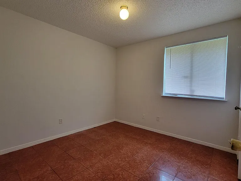 11651 Woodbuck Trl — Photo 4