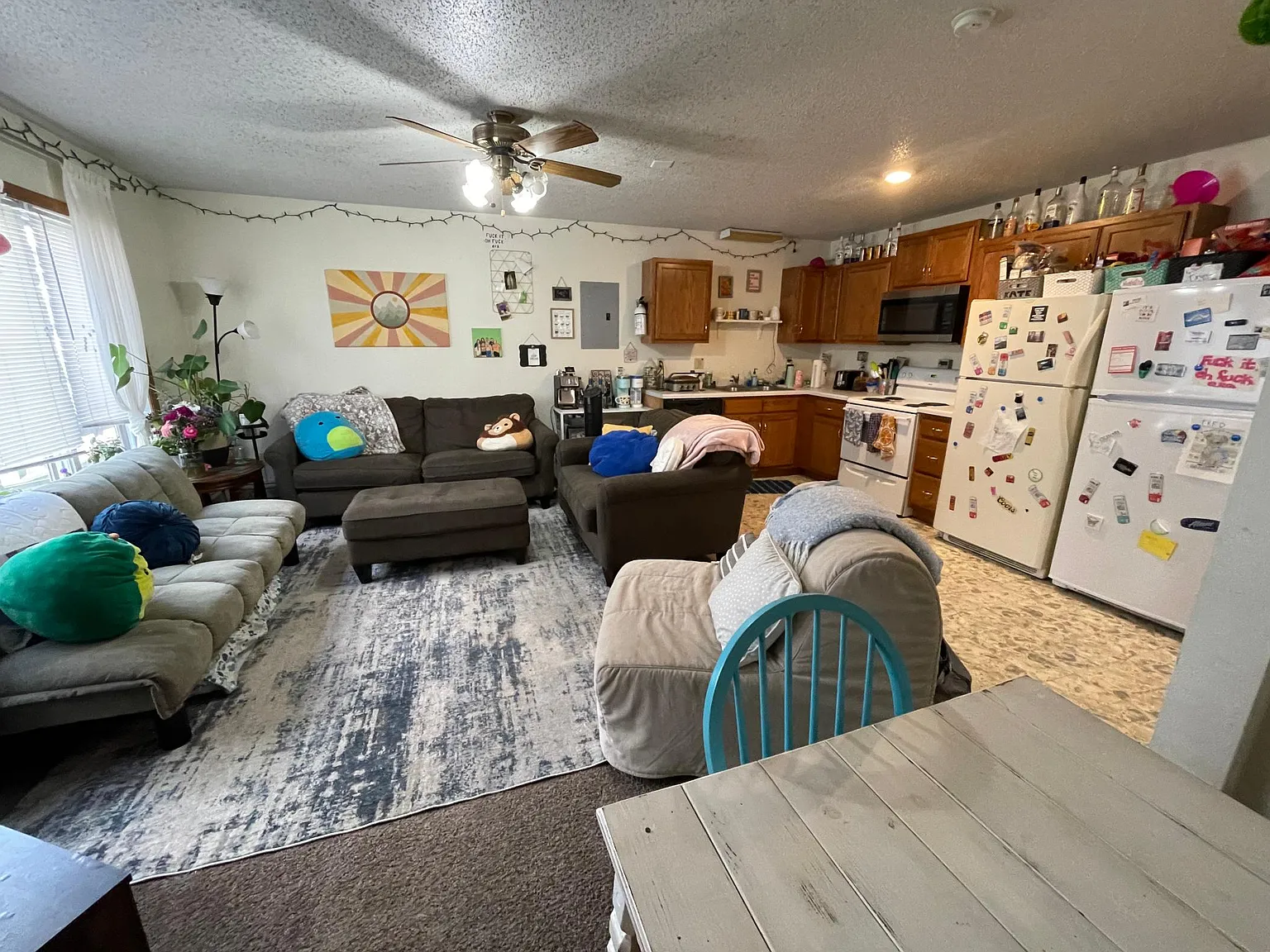 5 bed, 800 sqft, $1,925 — Photo 2