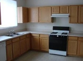 31662 N Tallgrass Ct, Lakemoor, IL 60051
