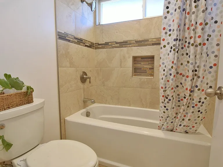 10510 Baywood Ct — Photo 11