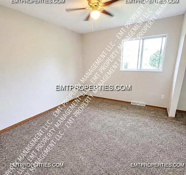 3024 Meister Rd #3024 — Photo 3