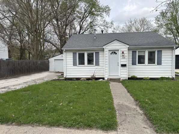 3109 Story St, Ames, IA 50014