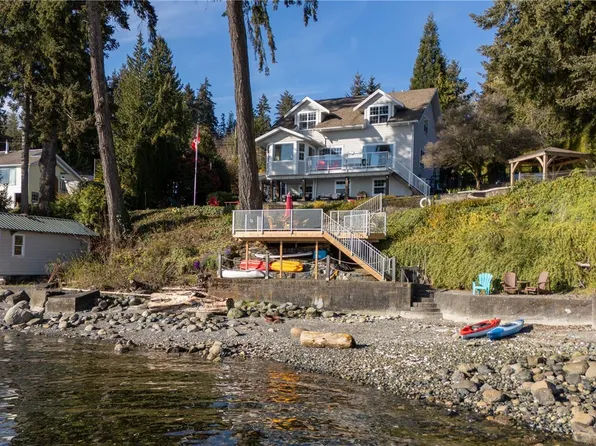 319 Chemainus Rd, Ladysmith, BC V9G 1X9