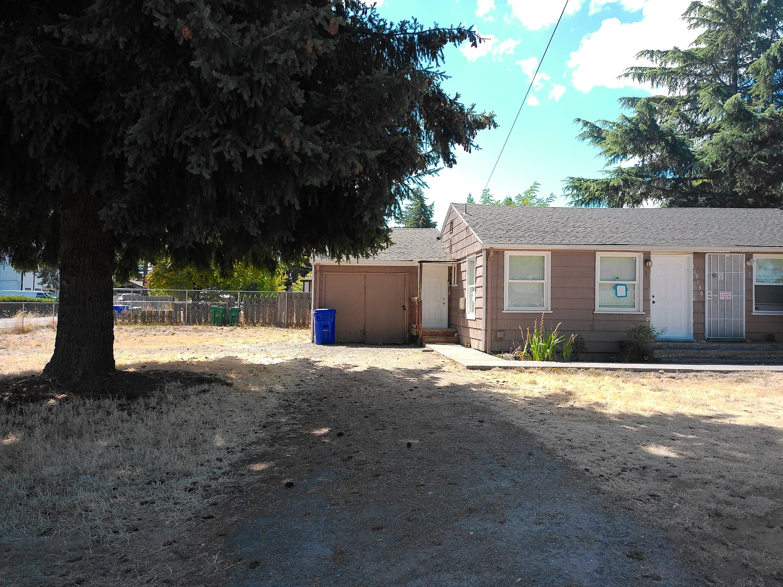 2 bed, 1.5 bath, 830 sqft, $1,500 — Photo 2