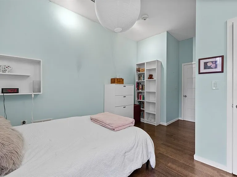 133 Salem St #PENTHOUSE — Photo 19