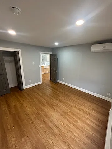 311 W Market St — Photo 7