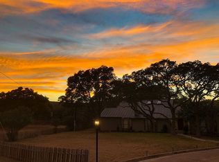 564 Oak Country, Helotes, TX 78023