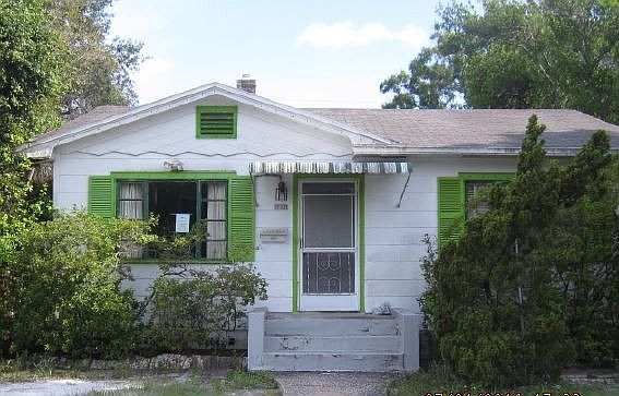 1st image of 4834 Burlington Ave N