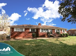 4912 Cheviot Rd, Charlotte, NC 28269