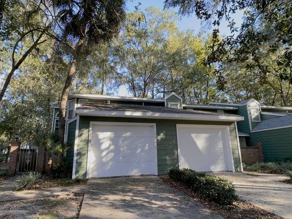 373 NW 48th Blvd
