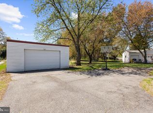 161 Margate Dr, Glen Burnie, MD 21060