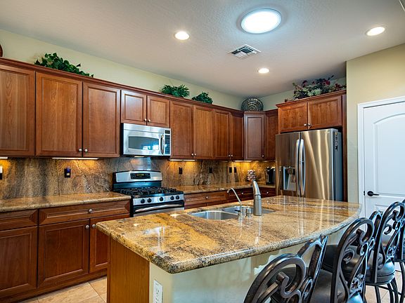 4th image of 13451 W Nogales Dr
