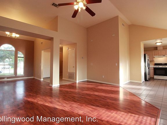 4th image of 613 Sunny Brook Dr