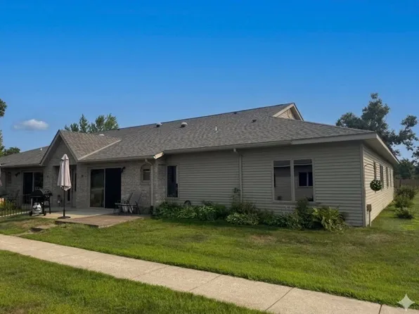300 Roosevelt Rd SW APT 12, Bemidji, MN 56601