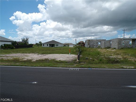 5th image of 420 Diplomat Pkwy E