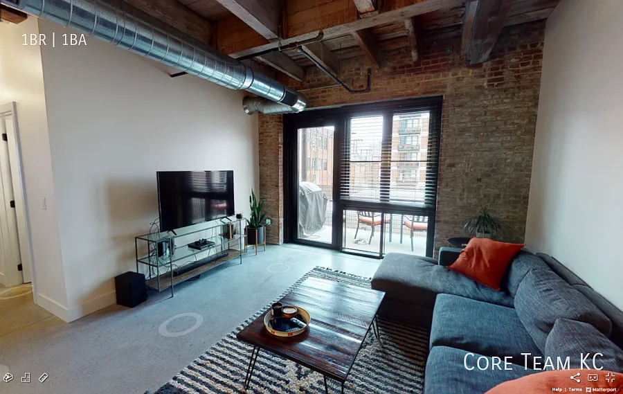 Atlas Lofts 1 Bedroom - Downtown/Crossroads — Photo 2
