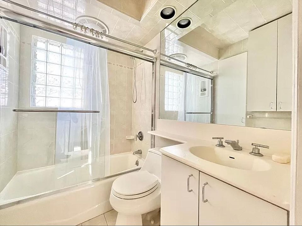 2nd image of 27 Park Ave #2F