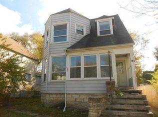 32 E Carroll St, Hammond, IN 46320
