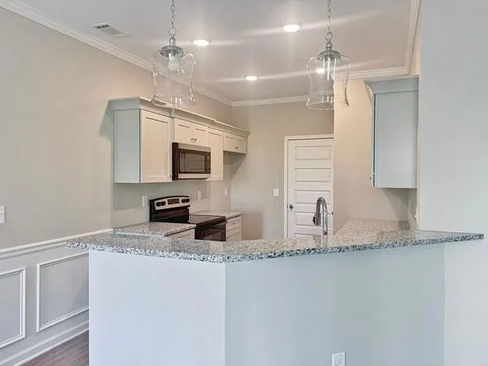 121 Liberty Bell Dr — Photo 4