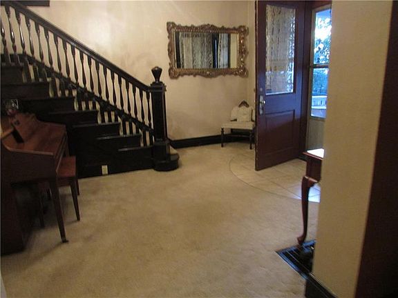 3rd image of 41 Claus Ave