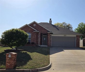2047 Ridgeview Rd, Midwest City, OK, 73130