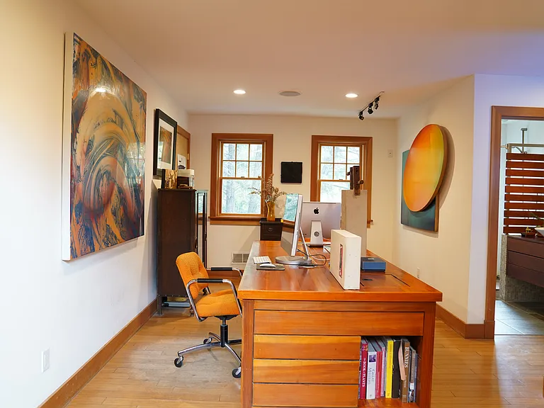 565 Montauk Hwy — Photo 16