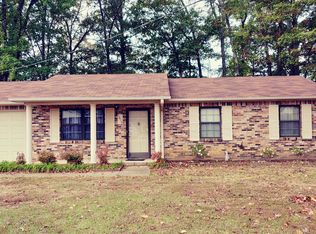 1615 Runnymead Ave SW, Decatur, AL 35601