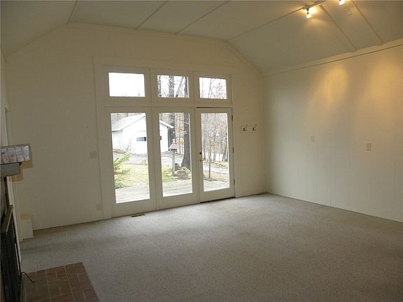 3rd image of 336 State Road 135 N